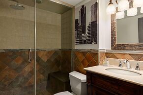 Super 8 by Wyndham Meadowlands