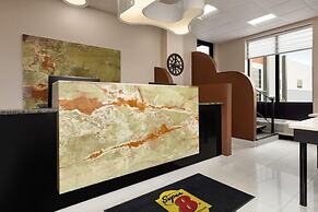 Super 8 by Wyndham Meadowlands