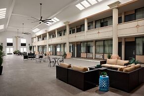 Super 8 by Wyndham Meadowlands