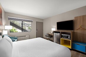 Days Inn by Wyndham Prescott