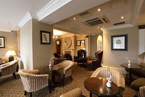 Macdonald Compleat Angler