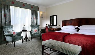 Macdonald Compleat Angler