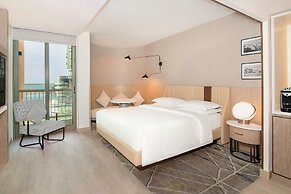 Sheraton Abu Dhabi Hotel & Resort