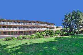 Riverfront Inn Roseburg