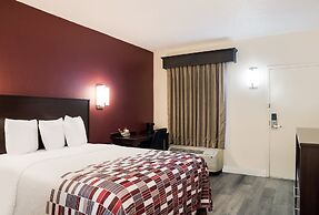 Red Roof Inn Tupelo