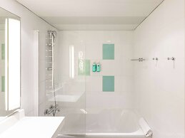 Novotel Grenoble Nord Voreppe