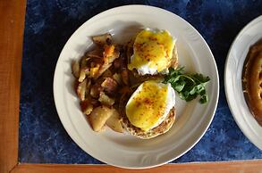 Carousel Resort Hotel & Condominiums