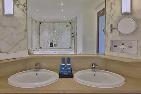 Radisson Blu Hotel, London Leicester Square