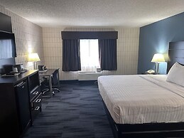 Baymont Inn and Suites by Wyndham Farmington, MO