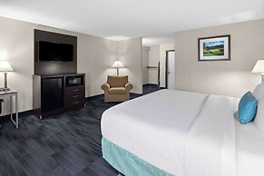 Baymont Inn and Suites by Wyndham Farmington, MO