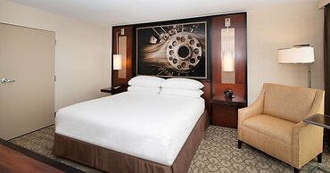 DoubleTree by Hilton Hotel & Suites Charleston Airport