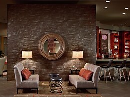 DoubleTree by Hilton Hotel & Suites Charleston Airport