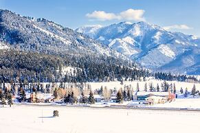 Flying Saddle Resort