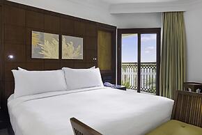 Hilton Luxor Resort & Spa
