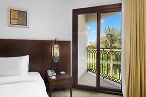 Hilton Luxor Resort & Spa