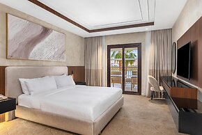 Hilton Luxor Resort & Spa