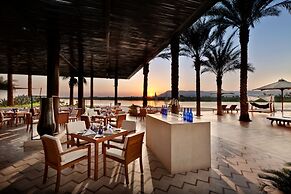 Hilton Luxor Resort & Spa