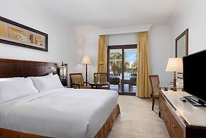 Hilton Luxor Resort & Spa