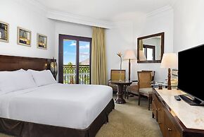 Hilton Luxor Resort & Spa