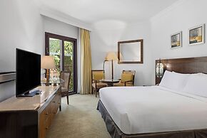 Hilton Luxor Resort & Spa