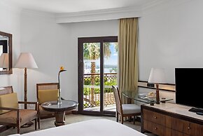 Hilton Luxor Resort & Spa
