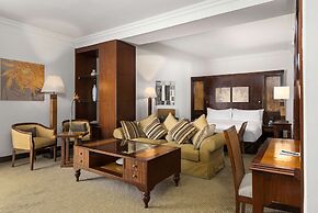 Hilton Luxor Resort & Spa