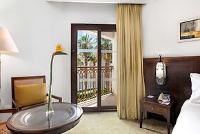 Hilton Luxor Resort & Spa