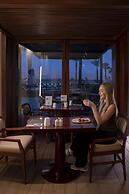 Hilton Luxor Resort & Spa