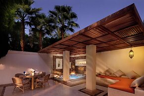 Hilton Luxor Resort & Spa