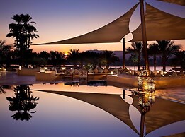 Hilton Luxor Resort & Spa