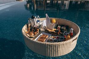 Hilton Luxor Resort & Spa