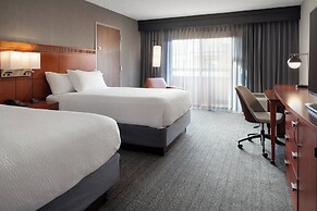 Courtyard by Marriott Bakersfield