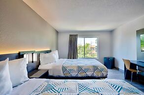 Motel 6 Virginia Beach, VA