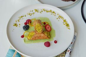 Le Meridien Abu Dhabi