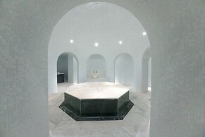 Le Meridien Abu Dhabi