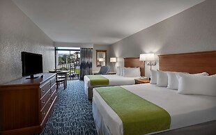 Dayton House Resort, BW Signature Collection