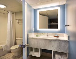 Dayton House Resort, BW Signature Collection