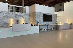 Ramada by Wyndham DFW Airport