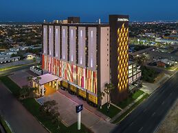 DoubleTree by Hilton Laredo