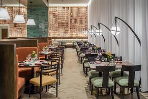 DoubleTree by Hilton Laredo