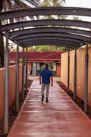 The Lodge Motel, Newman