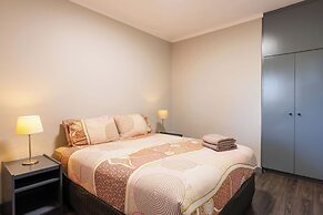 The Lodge Motel, Newman