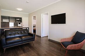 The Lodge Motel, Newman