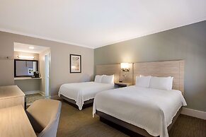 Best Western Sea Island Inn