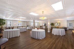 Best Western Sea Island Inn