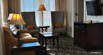 Gaslamp Plaza Suites