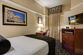 Gaslamp Plaza Suites