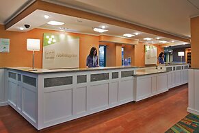 Holiday Inn & Suites Virginia Beach North Beach by IHG