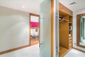 Radisson Blu Hotel, Kuwait