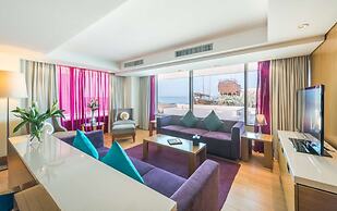 Radisson Blu Hotel, Kuwait